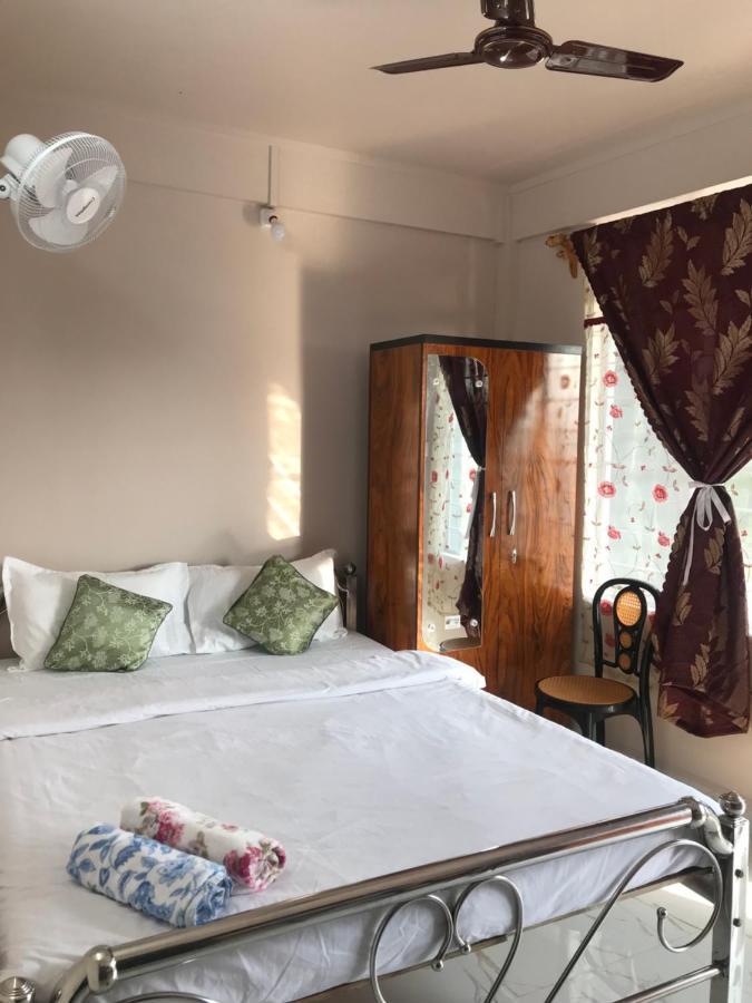 Living Roots Lodge Cserrapundzsi Kültér fotó